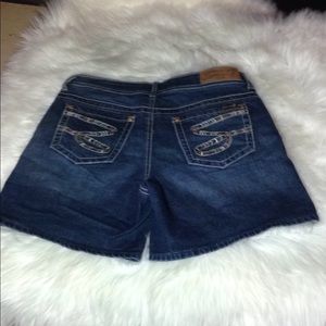 Seven7 Shorts in Excellent Condition Size 6
